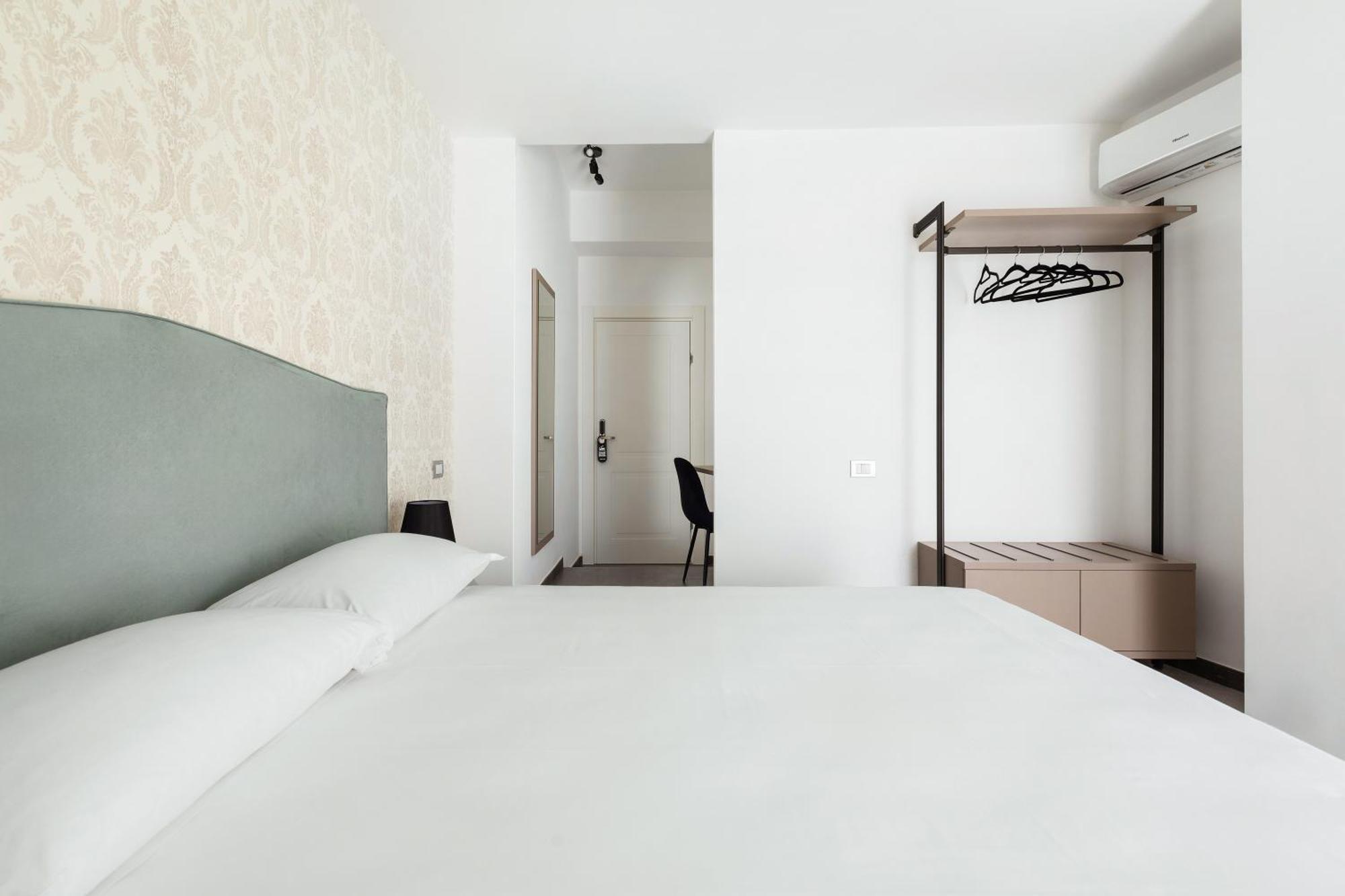 Adelante Rooms San Giovanni Roma Dış mekan fotoğraf